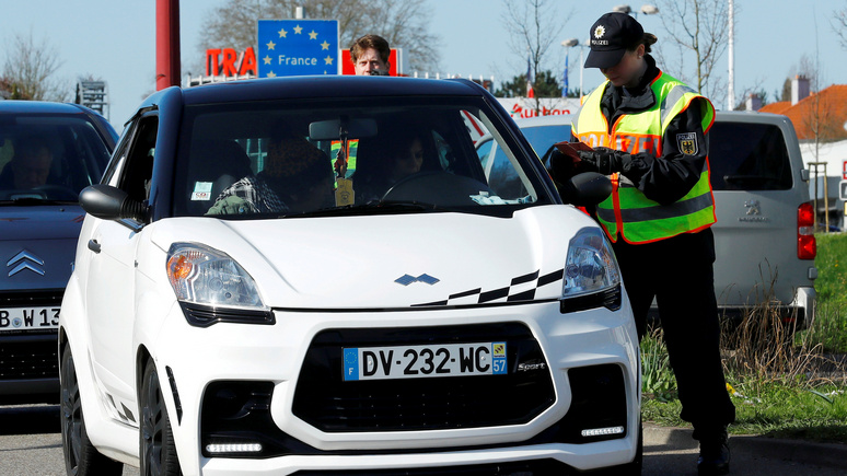 Handelsblatt: ЕС планирует начать пошаговое открытие внутренних границ