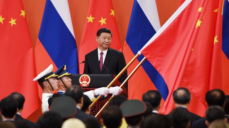 Польский политолог: Россия не встанет на сторону США в их соперничестве с Китаем