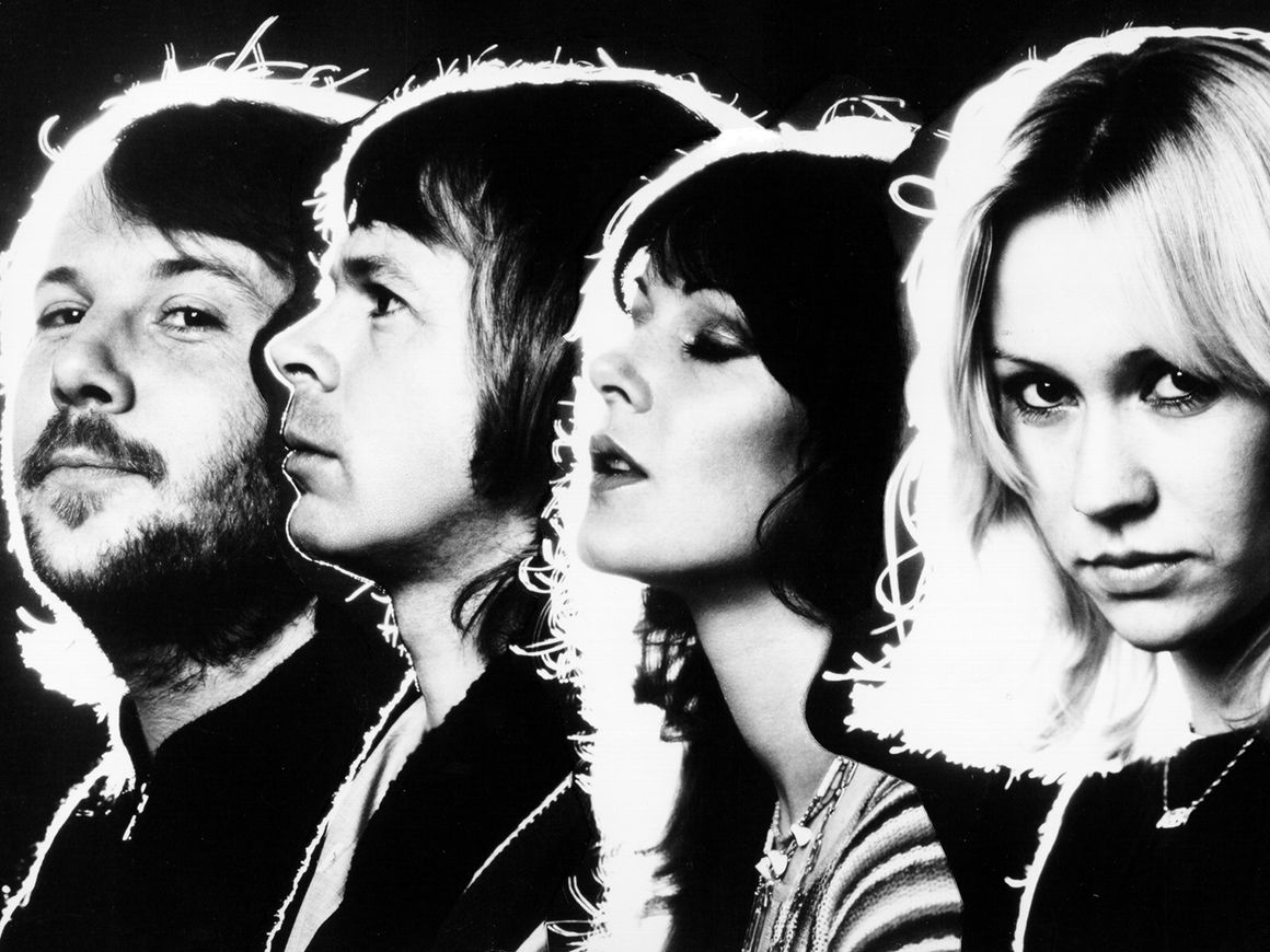 ABBA выступит в виде аватаров спустя 35 лет после распада группы