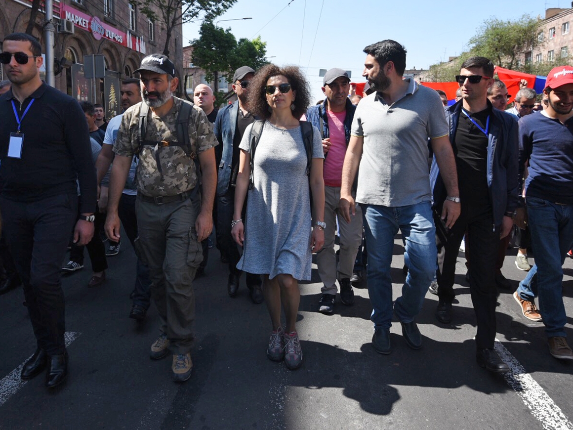 "Тотальная акция гражданского неповиновения": протесты в Армении 2 мая