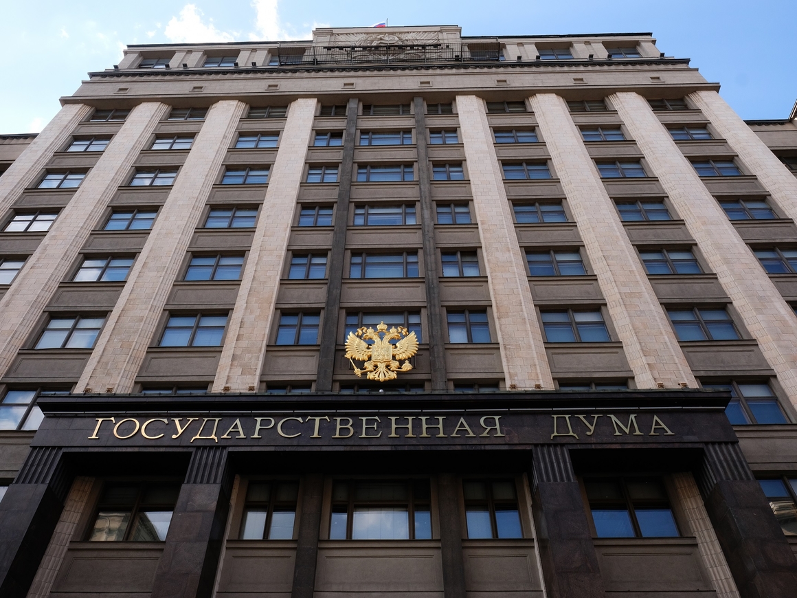 Закону о запрете соблюдать санкции Запада разрешат не подчиняться 2 банкам РФ