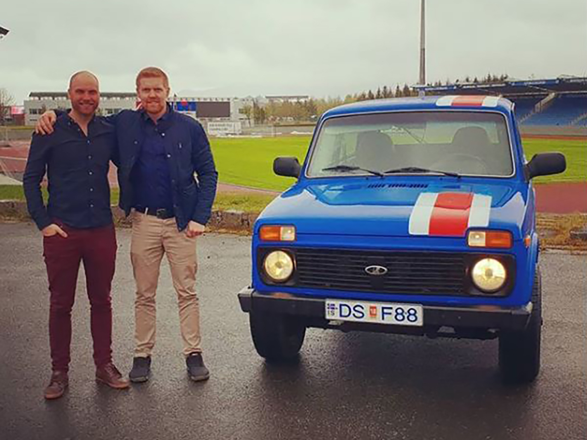 Викинги на "Ниве": исландцы едут на ЧМ на российском "джипе" (видео)