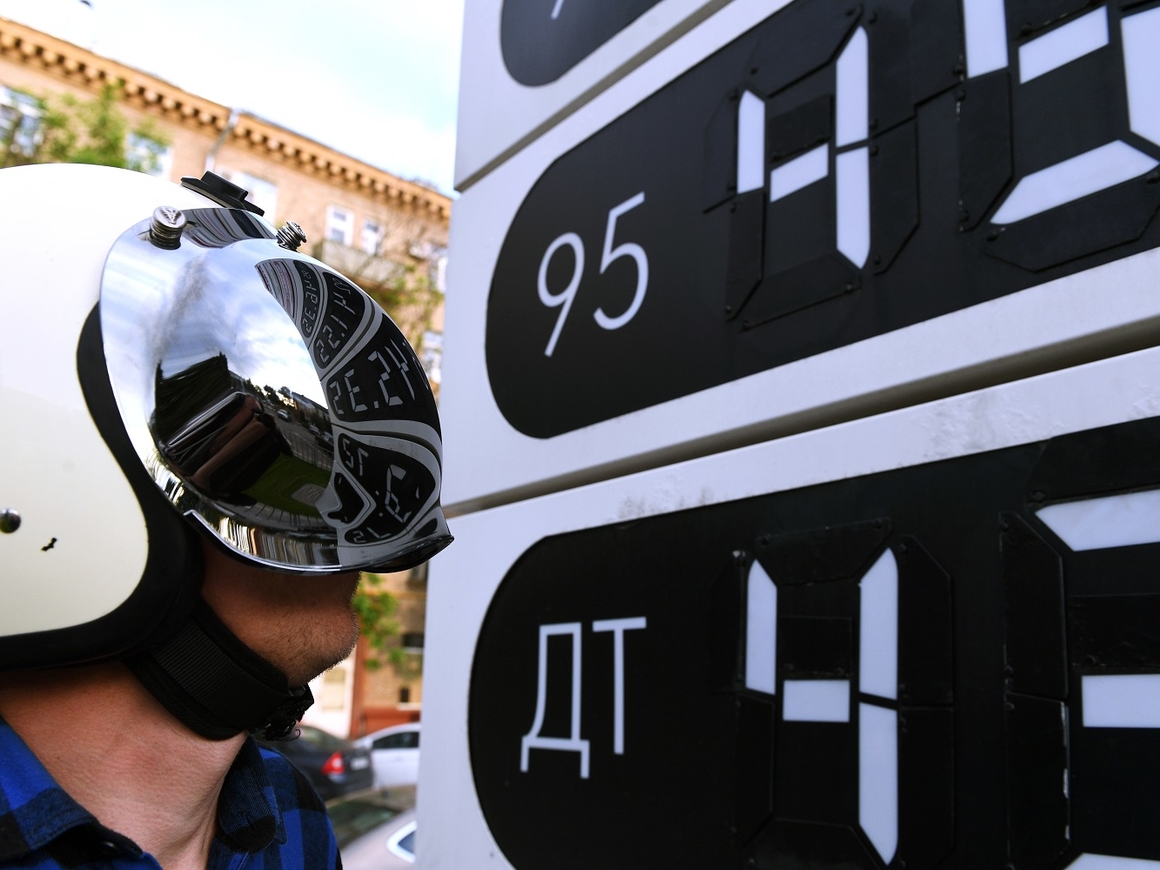 Российские водители протестуют против роста цен на бензин. Уже по всей стране