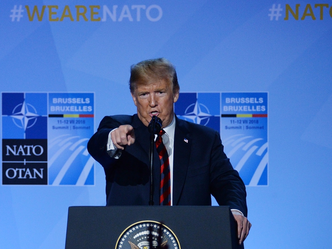 В НАТО хотели саммит, но приехал Трамп и всё испортил. Вот что случилось