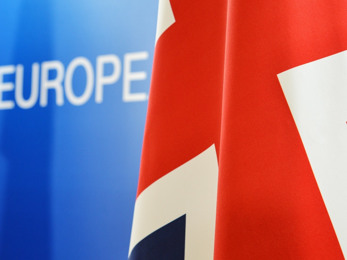 Без ЕС, но в Европе: Лондон озвучил стратегию по "Брекситу"