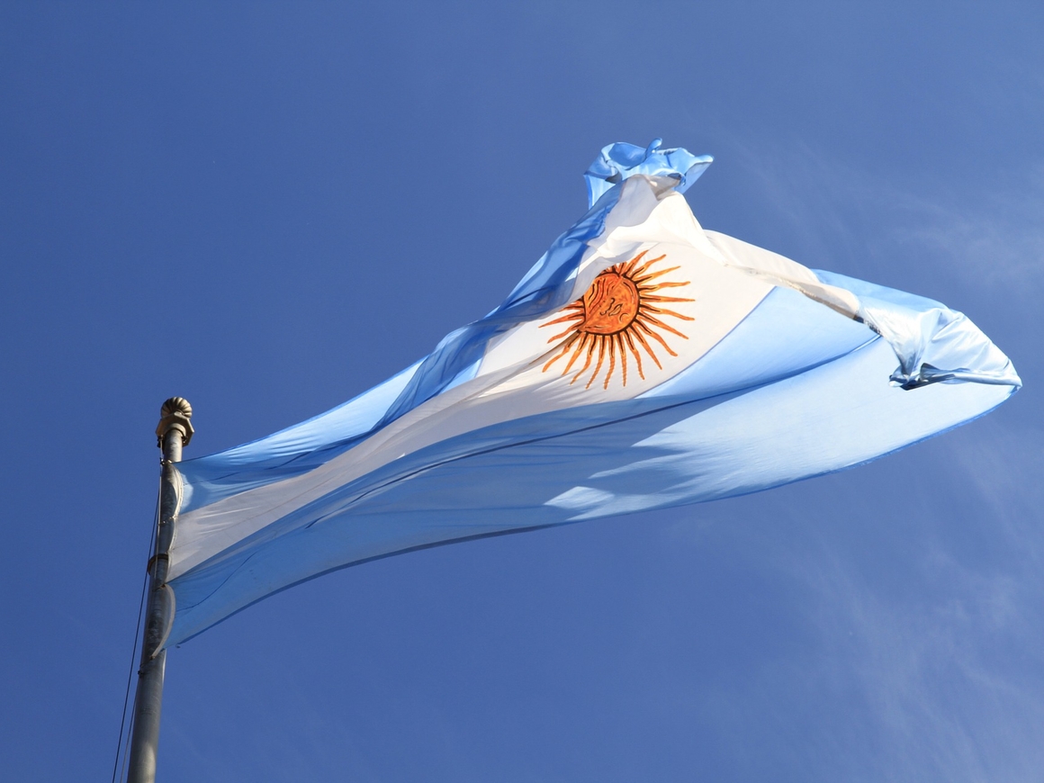 Мировой рекорд: Аргентина повысила ключевую ставку до 60 процентов