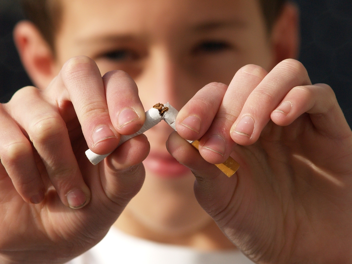В Австралии не курят: здесь самая высокая цена за пачку сигарет в мире