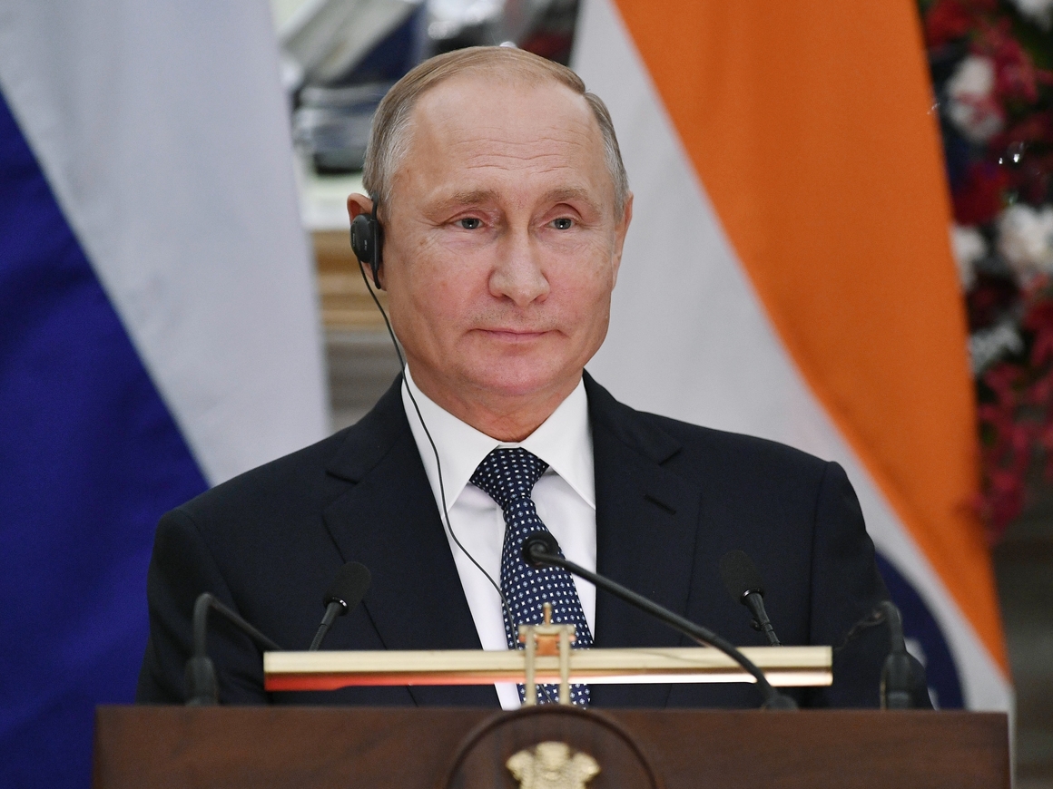 Что дарить президенту? Сегодня у Владимира Путина день рождения - 66 лет