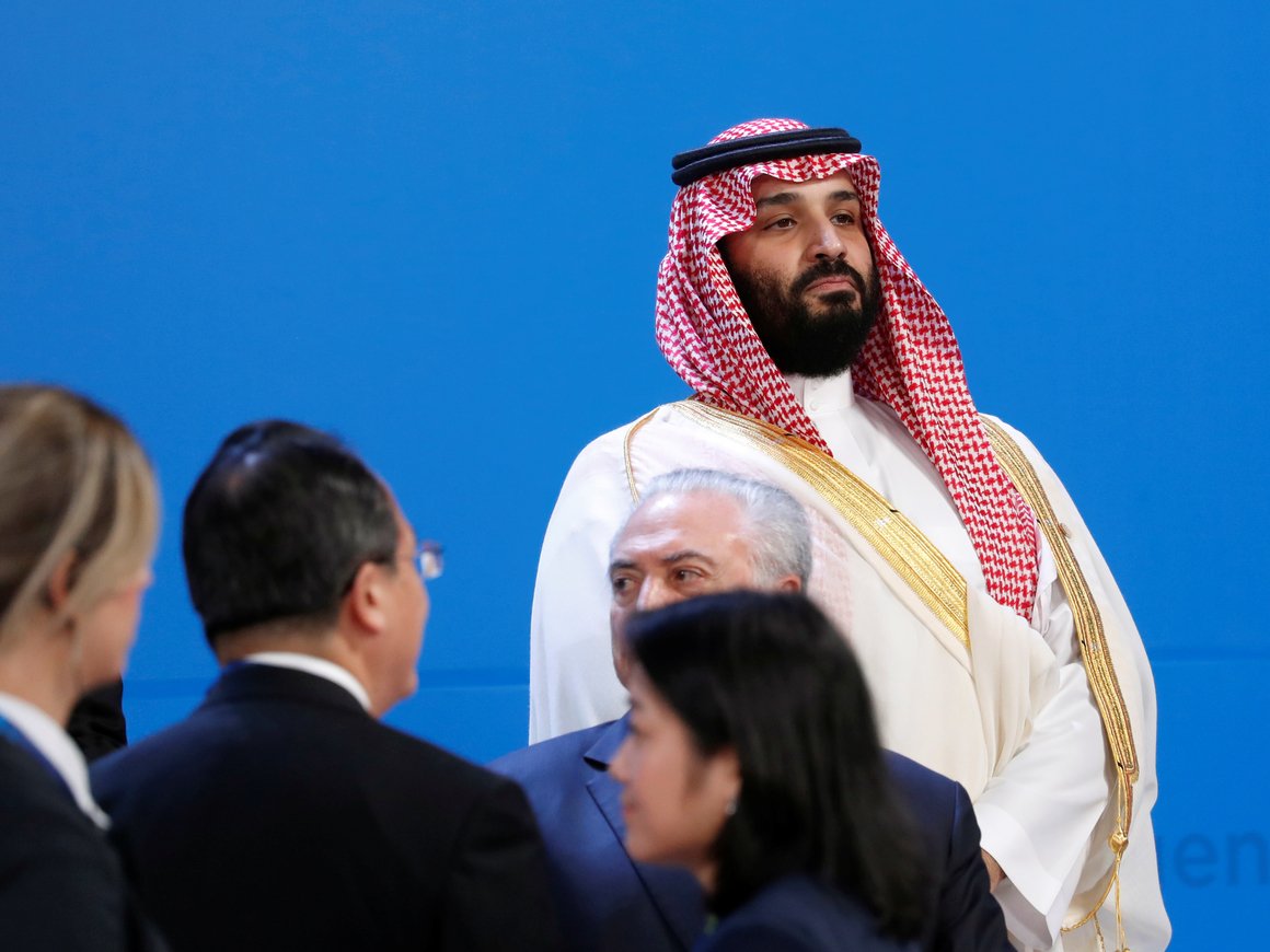 Принц Саудовской Аравии на G20: как объятия определяют расстановку сил в мире