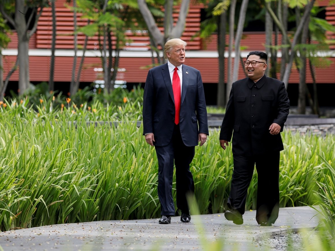 Всё за денуклеаризацию: Дональд Трамп исполнит "любое желание" Ким Чен Ына