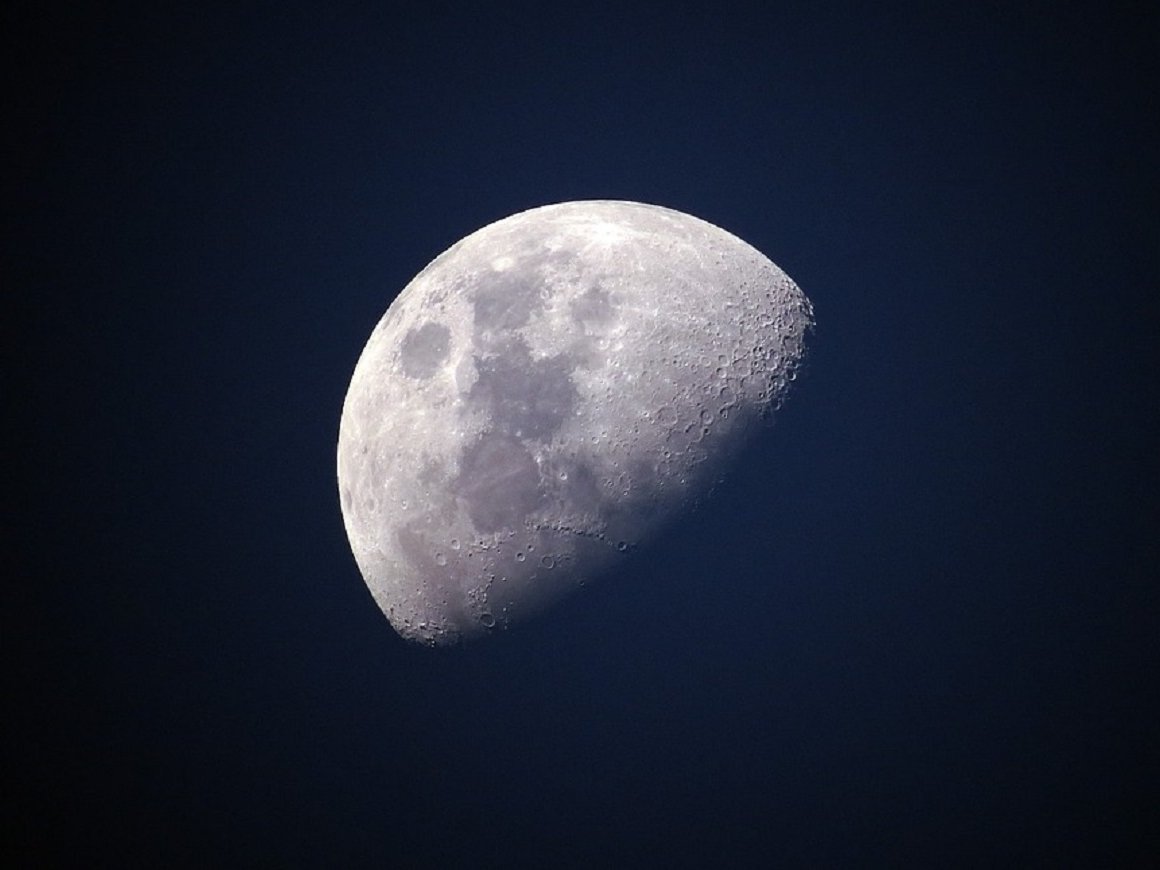Китай переходит на тёмную сторону Луны — луноход уже в пути