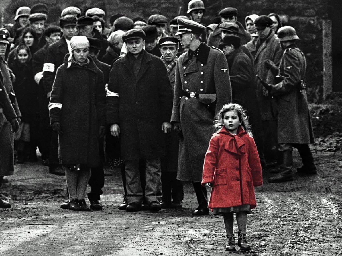 "Альтернатива для Германии" обиделась на приглашение на фильм про Холокост
