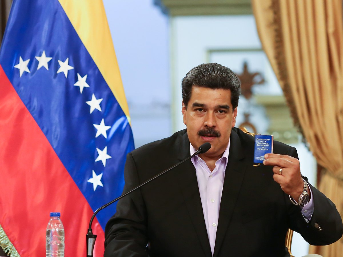 США объявили новые санкции против Венесуэлы, а Банк Англии прячет золото Мадуро