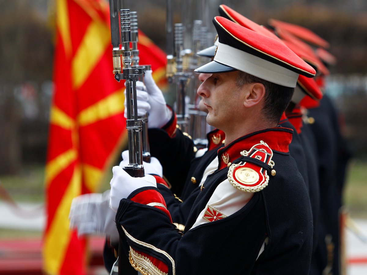 Новое имя, новая жизнь: Македония станет 30-м членом НАТО