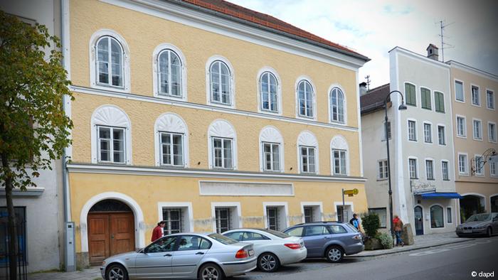 Дом, где родился Адольф Гитлер