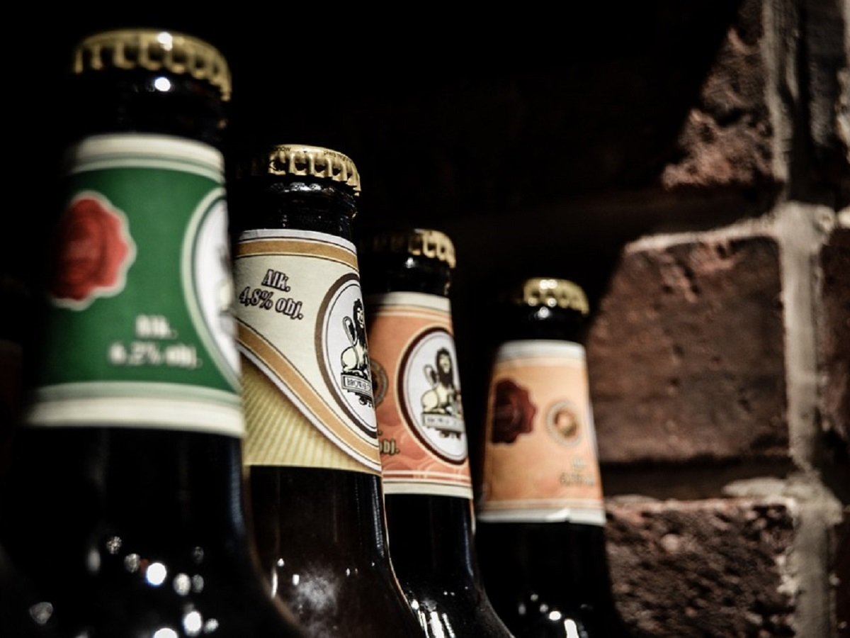 Датские строители нашли ящик со столетним пивом и не выпили его