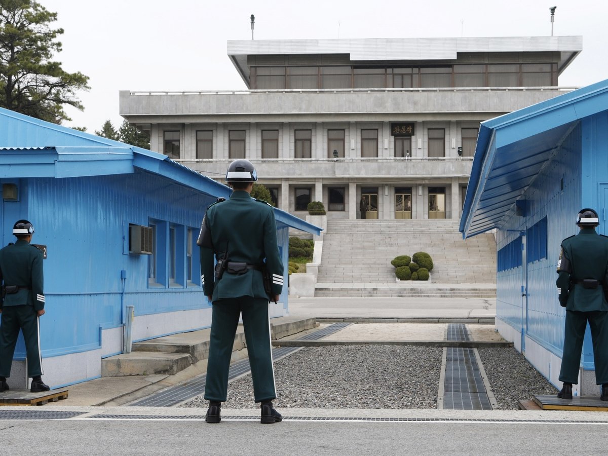 Туристам разрешили прогулки у демилитаризованной зоны Корейского полуострова