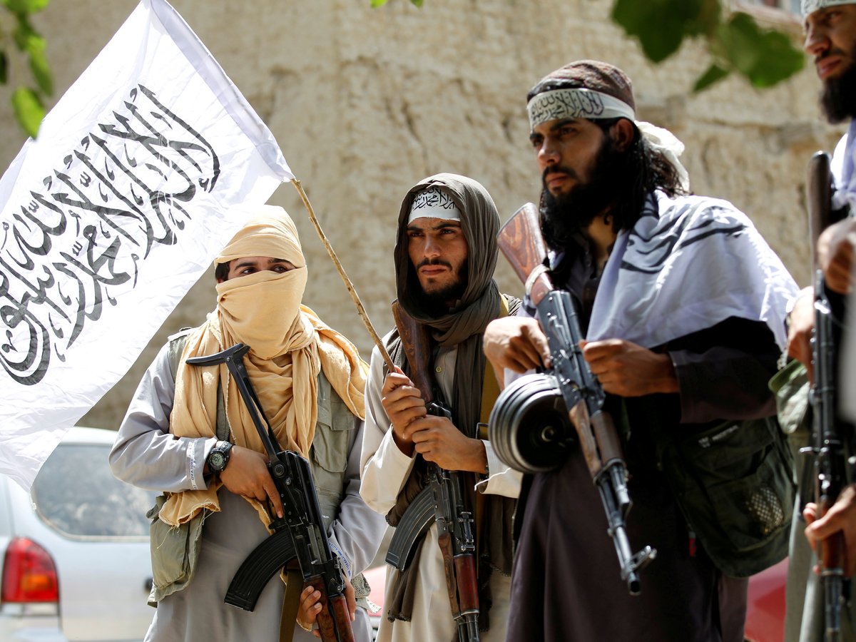 США хотели оплатить Талибану участие в переговорах. Но вовремя опомнились