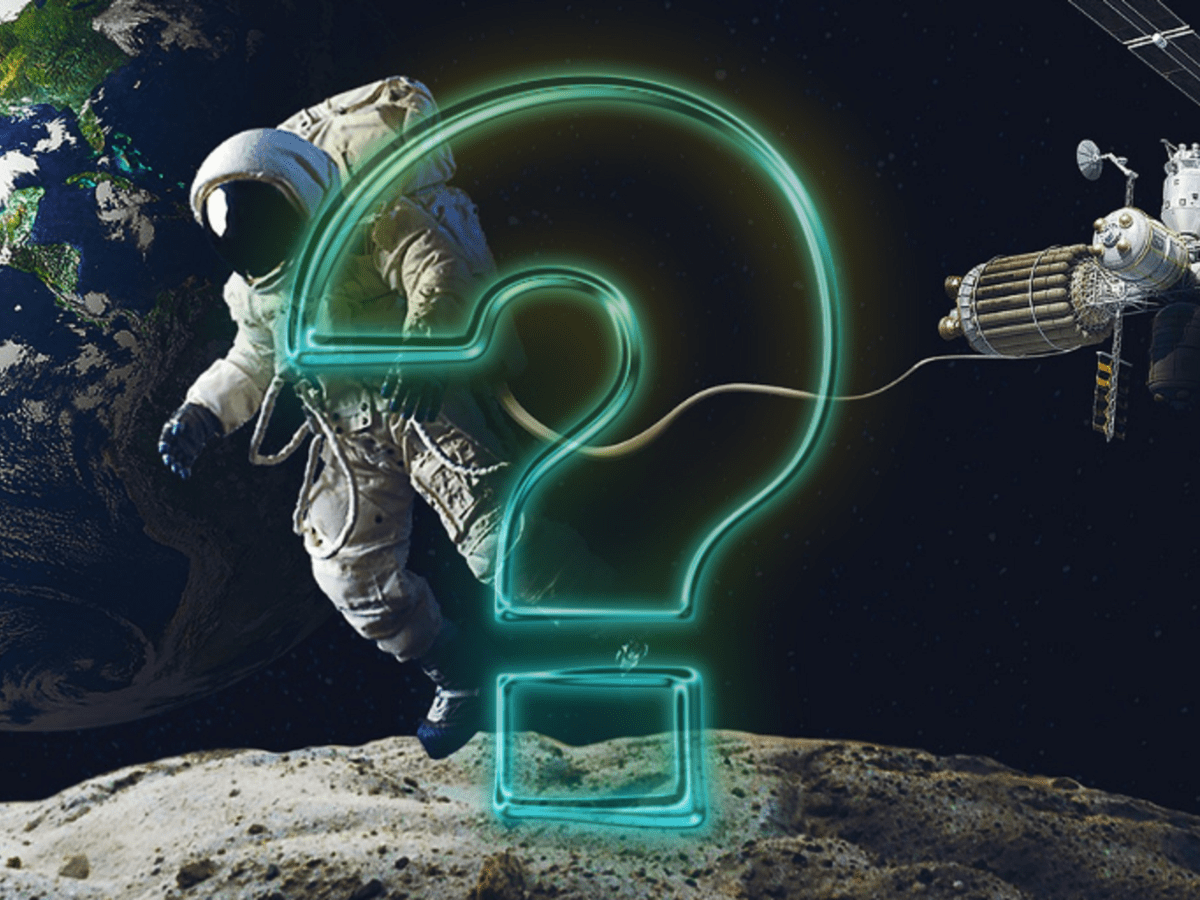 Инсценировка США, пришельцы и Стэнли Кубрик: высадка на Луну в теориях заговора