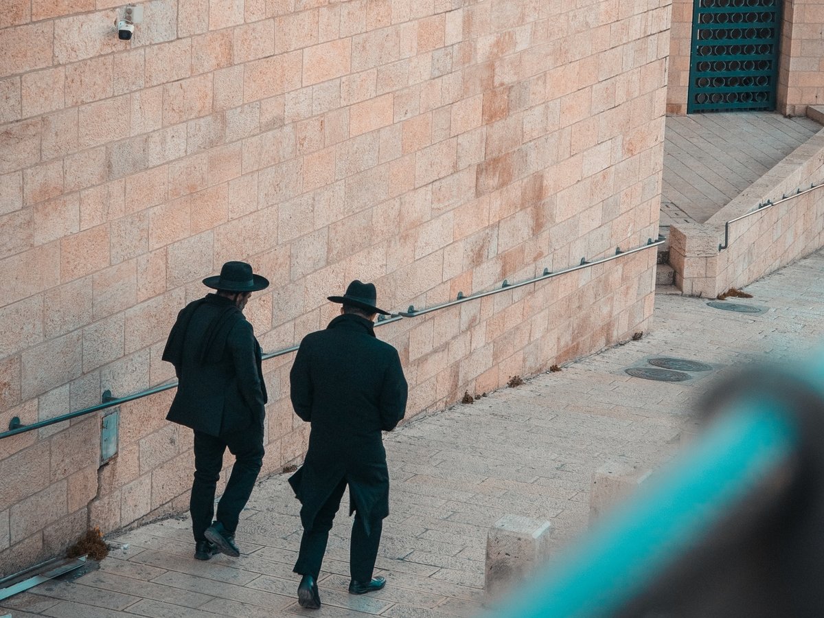 Инквизиция прогнала евреев из Испании. 500 лет спустя они могут вернуться назад