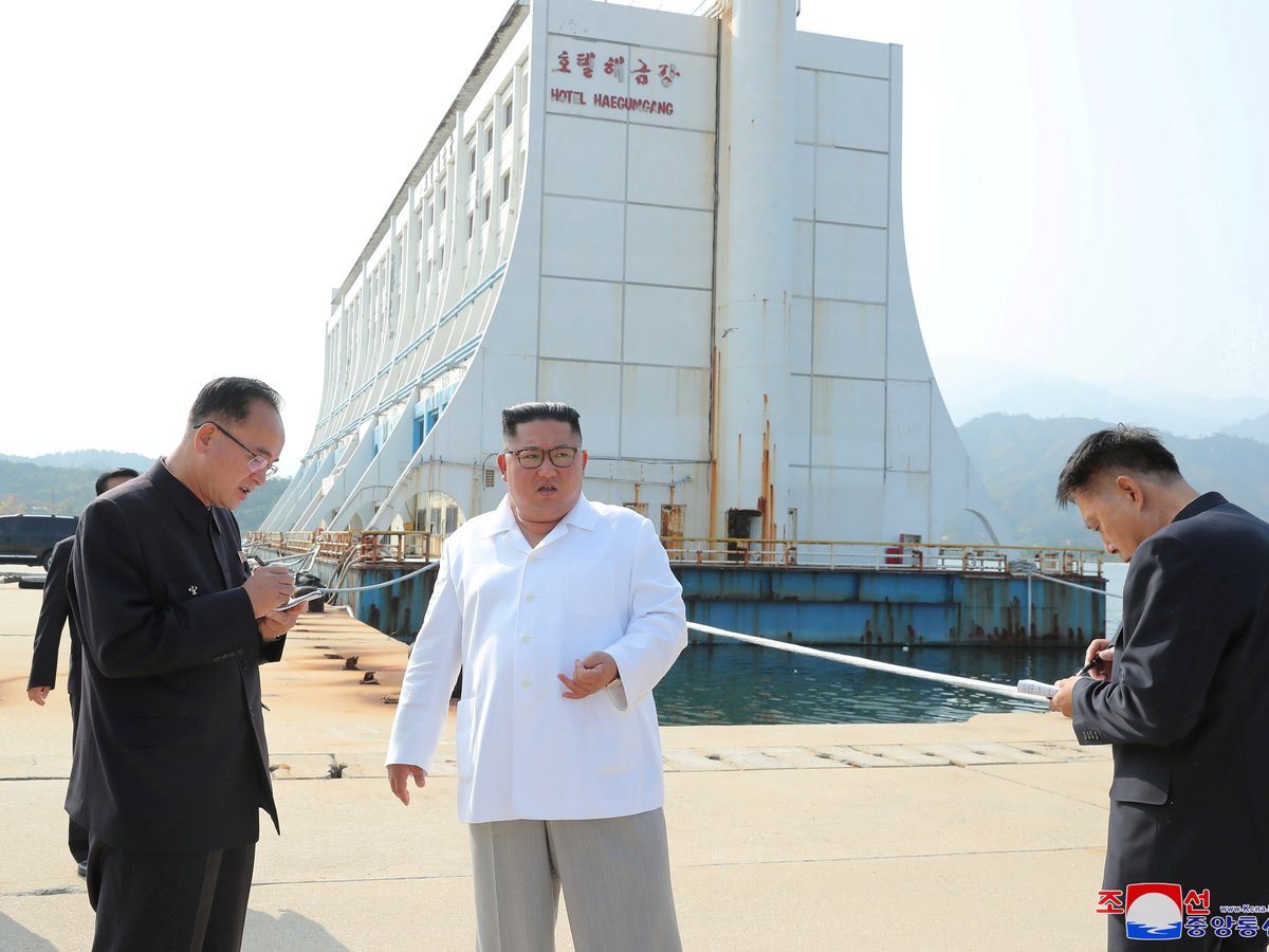 Ким Чен Ын требует сровнять с землёй южнокорейский курорт — он не в его вкусе