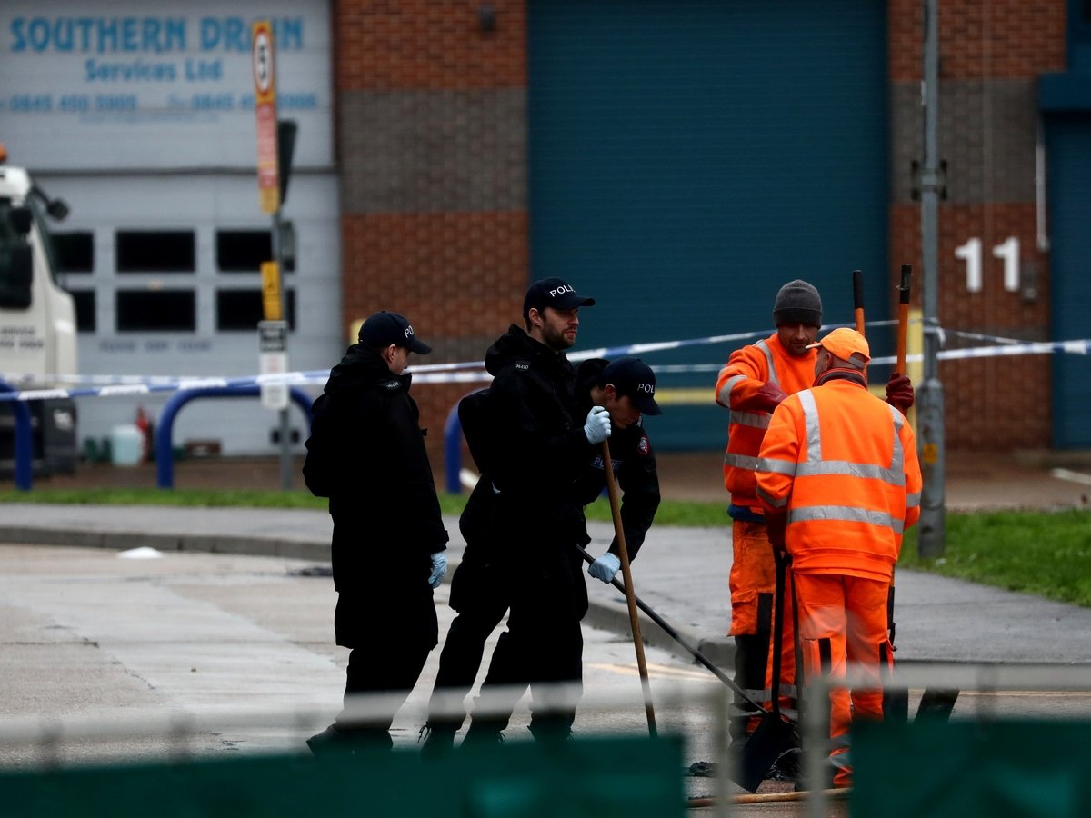 В Англии в грузовике нашли 39 мёртвых китайцев. Китай требует объяснений