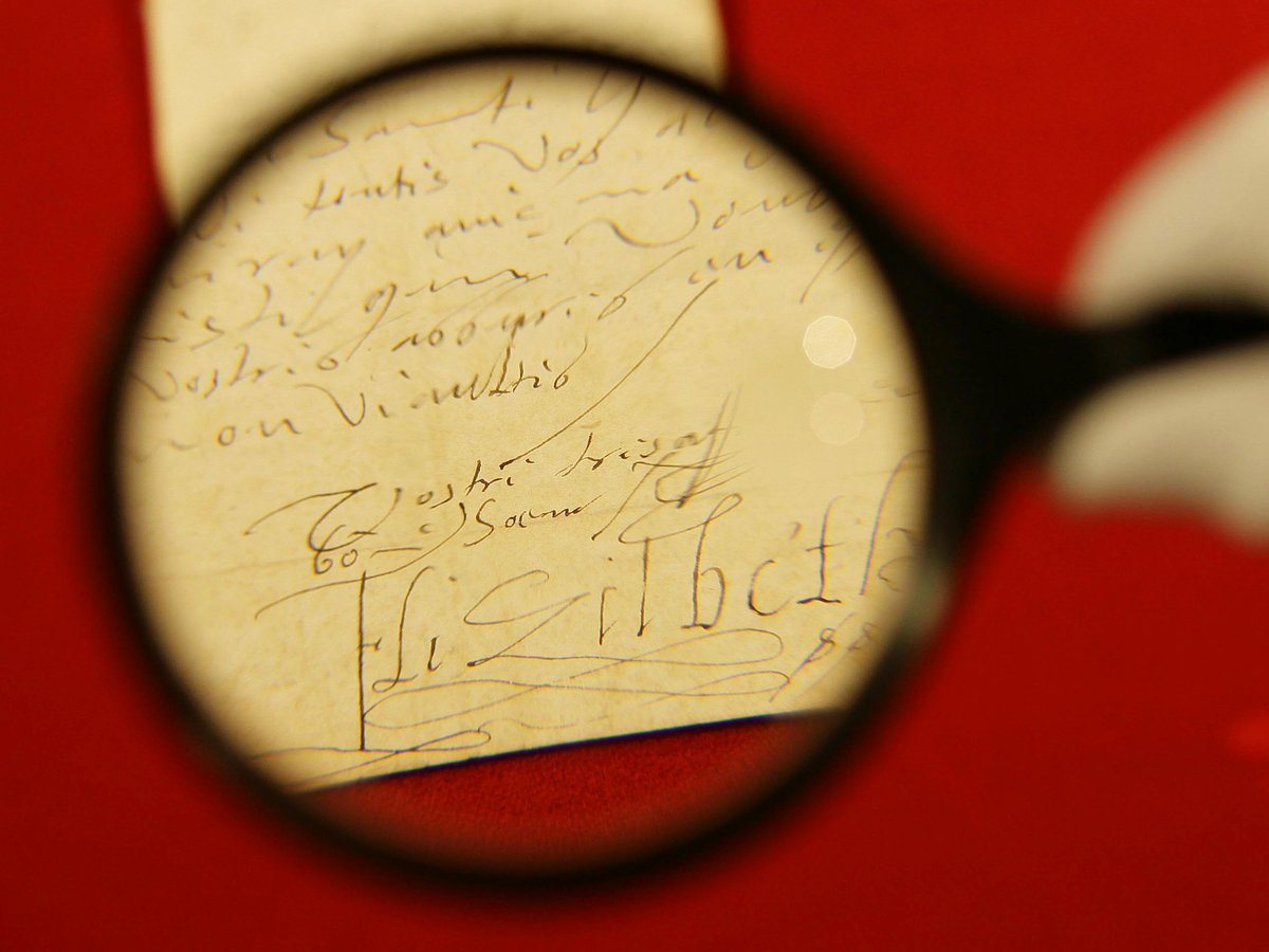 Историк нашёл новую рукопись Елизаветы I. Автора выдали корявый почерк и бумага