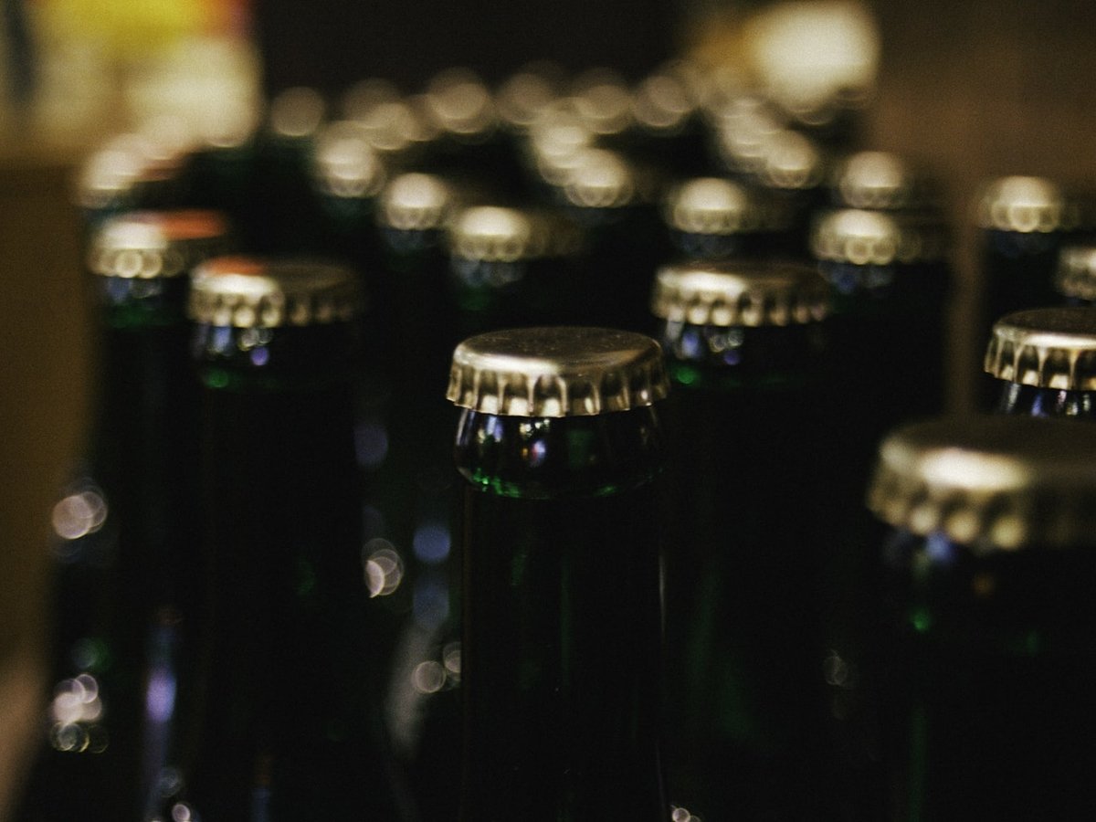 Пить или не пить на карантине: нужен ли алкоголь во время пандемии?