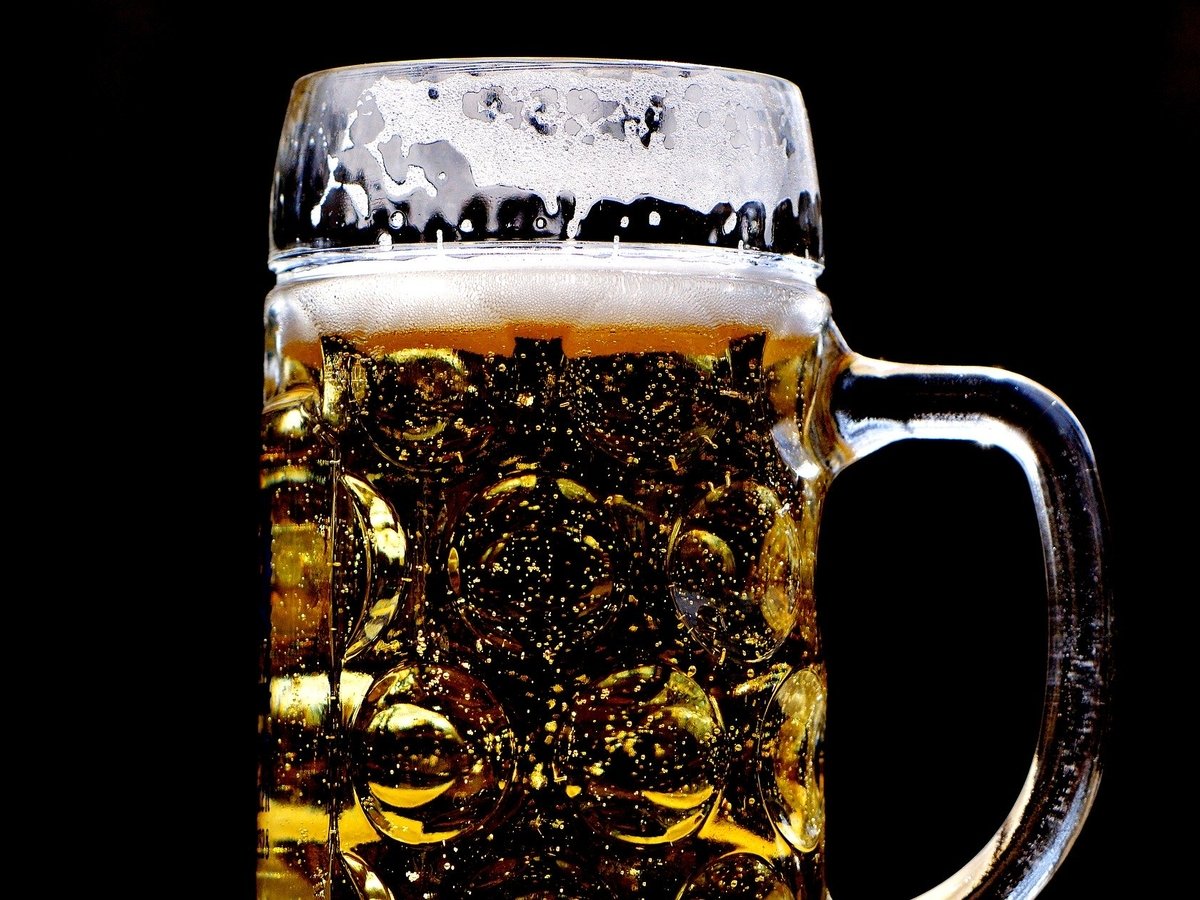 Октоберфест отменили, но праздник есть. 23 апреля – день немецкого пива