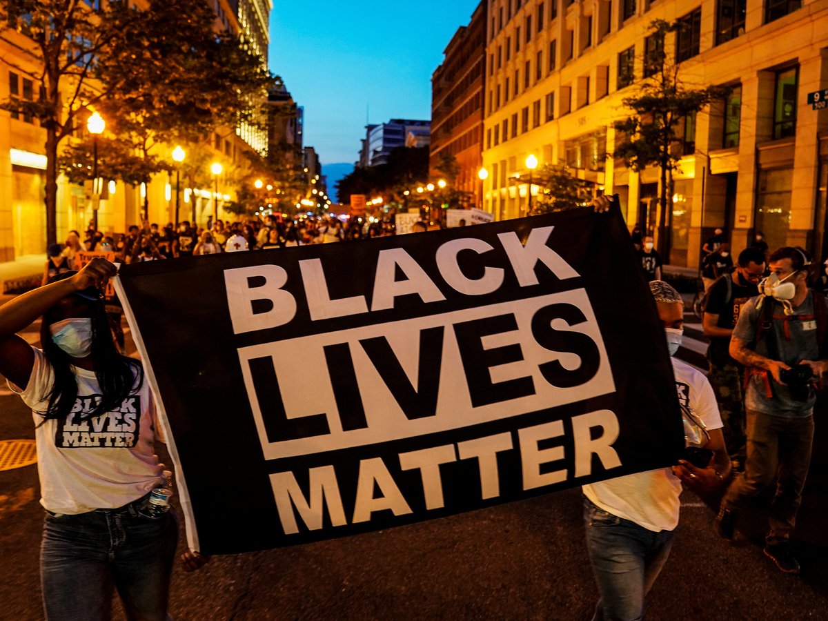 Фонд Black Lives Matter собрал миллионы. Проблема одна: с расизмом он не борется