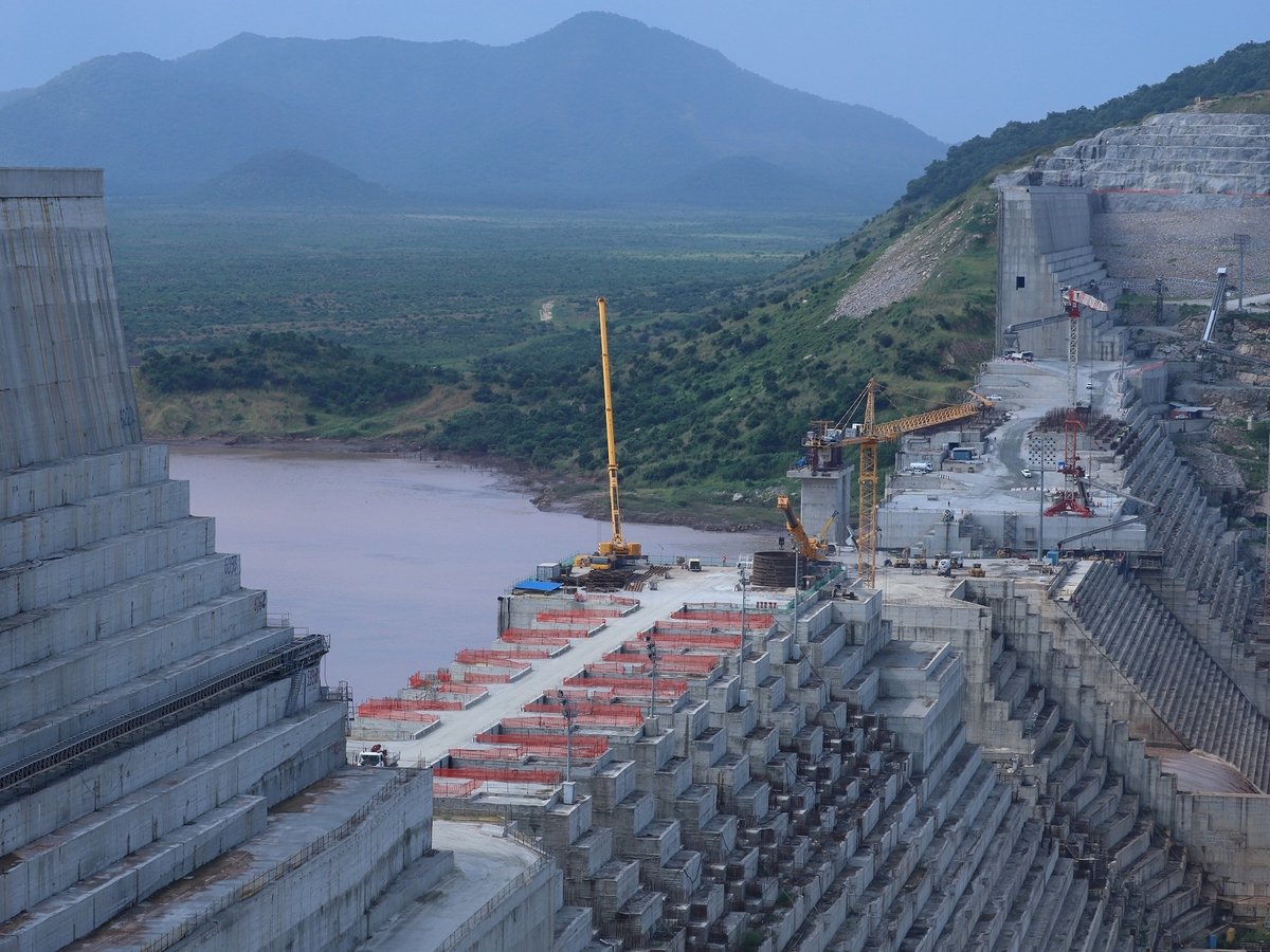 Самая мощная ГЭС в Африке грозит странам засухой и войной за воду