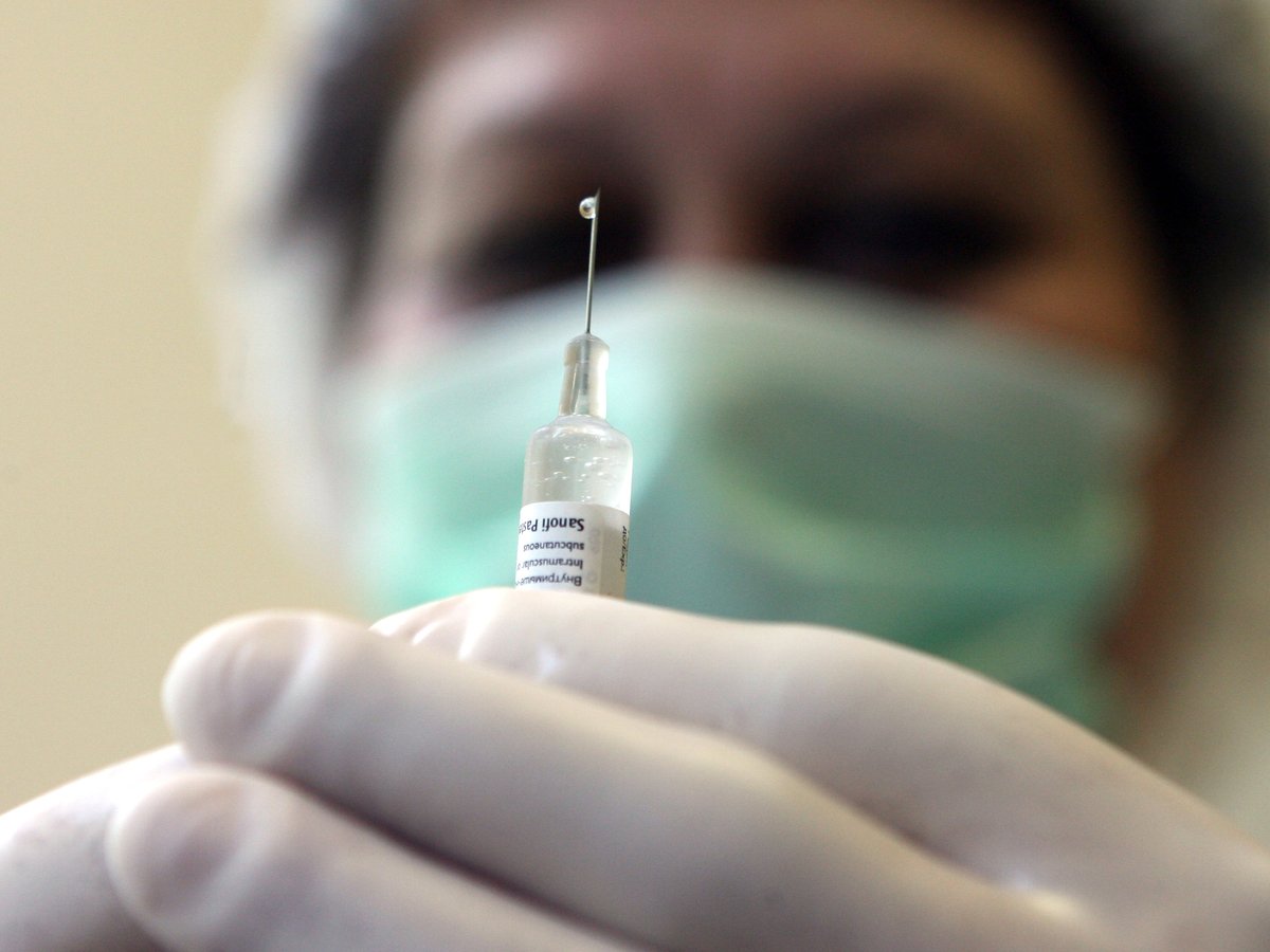 Из-за COVID-19 дети остались без важнейших вакцин впервые за почти 30 лет