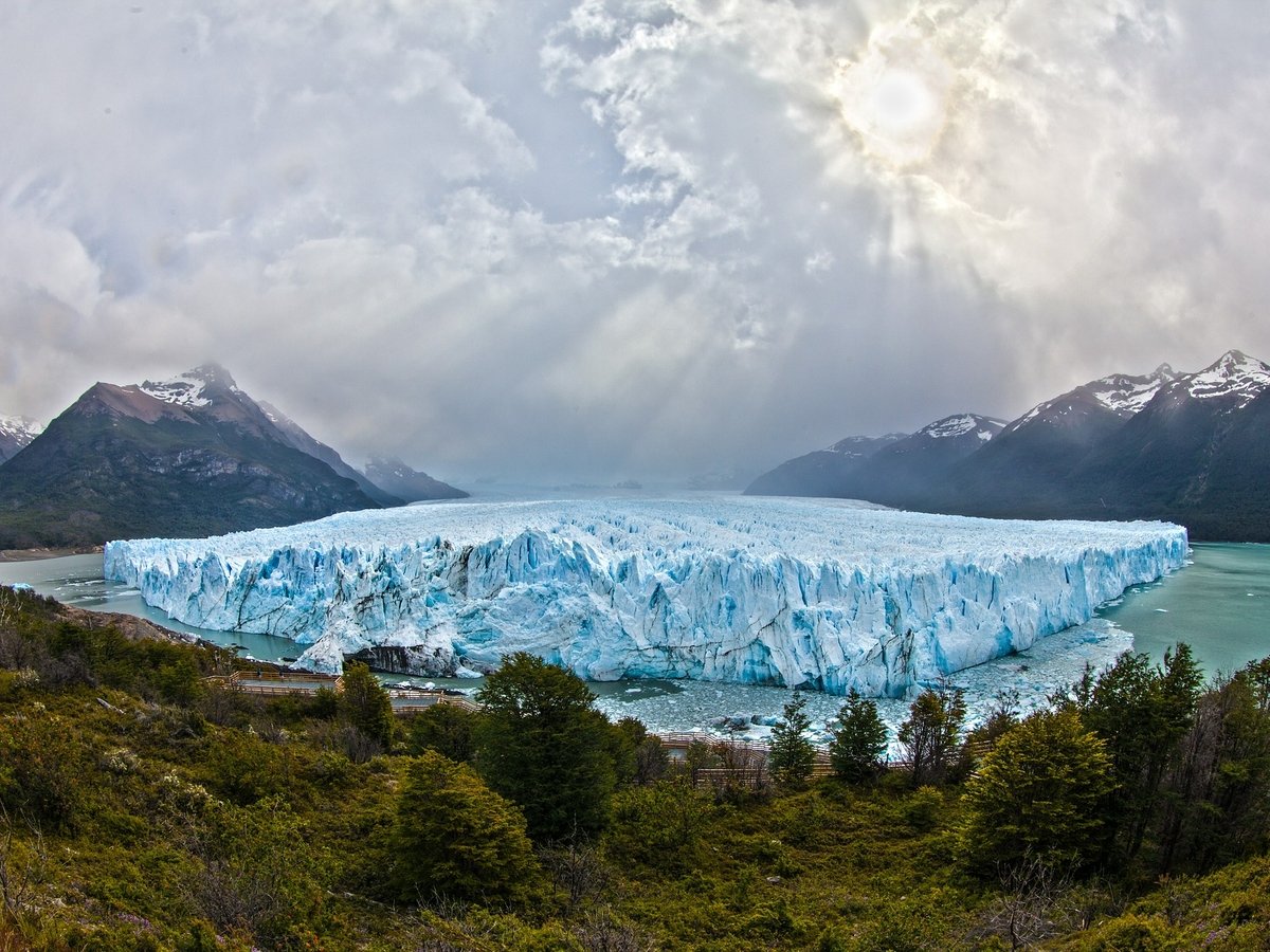 Менее чем за 30 лет на Земле растаяло 28 триллионов тонн льда