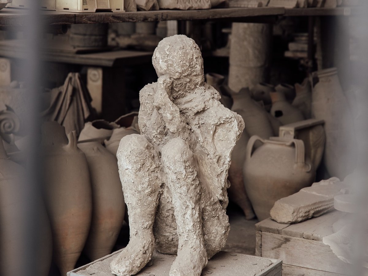 Туристка вернула украденные артефакты из Помпей, чтобы избавиться от проклятия