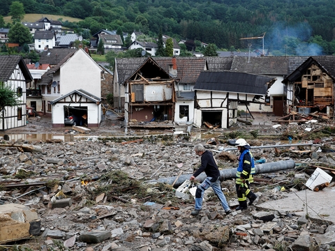 Великое наводнение в Германии: как глобальное потепление топит Европу
