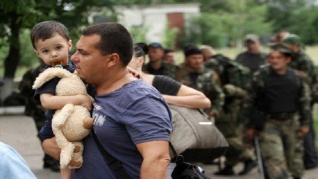 وزير الطوارئ الروسي: أكثر من 200 نقطة نشرت قرب الحدود مع أوكرانيا لاستقبال اللاجئين