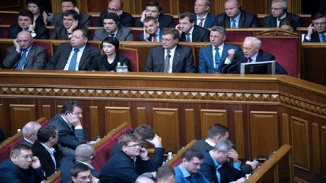 البرلمان الأوكراني يوافق على تعيين وزير خارجية جديد وعلى إقالة ديشيتسا 