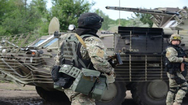 سلافيانسك تتعرض لقصف مدفعي رغم إعلان وقف النار في أوكرانيا