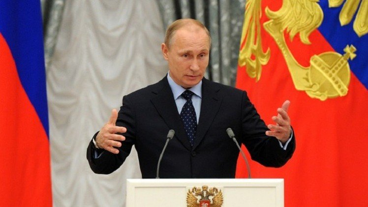 بوتين يؤيد قرار الرئيس الأوكراني  وقف إطلاق النار ويدعو طرفي النزاع للحوار