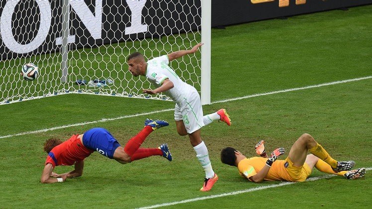 الجزائر تكتسح كوريا الجنوبية وتنعش آمالها في مونديال 2014