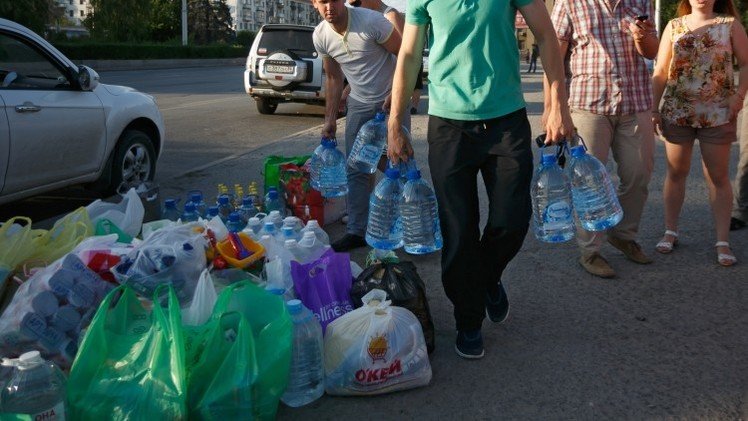 وزارة الطوارئ الروسية ترسل مساعدات إنسانية للأوكرانيين في جنوب روسيا