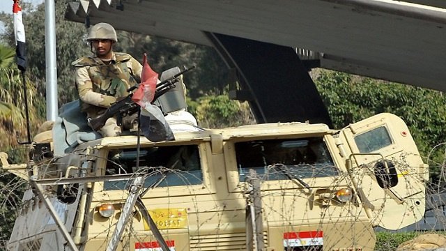 مقتل ضابط و5 جنود مصريين من حرس الحدود جنوبي القاهرة