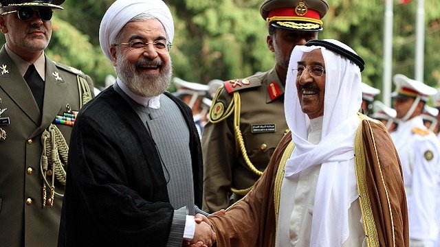 أمير الكويت يصل الى إيران في زيارة هي الأولى منذ توليه الحكم