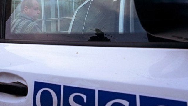 منظمة الأمن والتعاون في أوروبا تؤكد استمرار عملها في شرق أوكرانيا رغم فقدان مراقبيها هناك