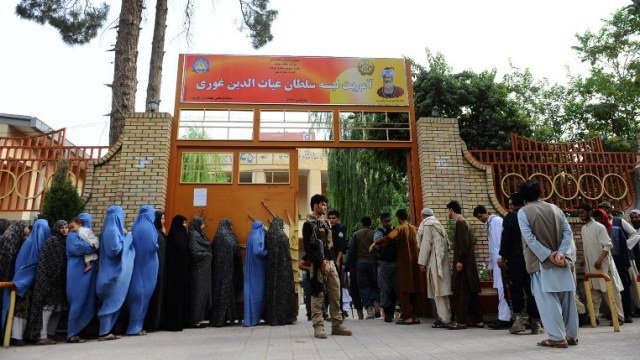انتهاء التصويت في الجولة الثانية من الانتخابات الرئاسية الأفغانية