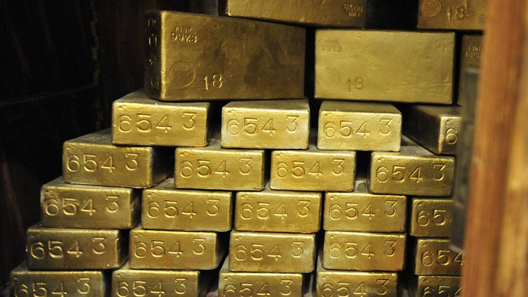 الذهب يرتفع لأعلى مستوى في 3 أشهر مع هبوط الدولار وتفاقم العنف في العراق