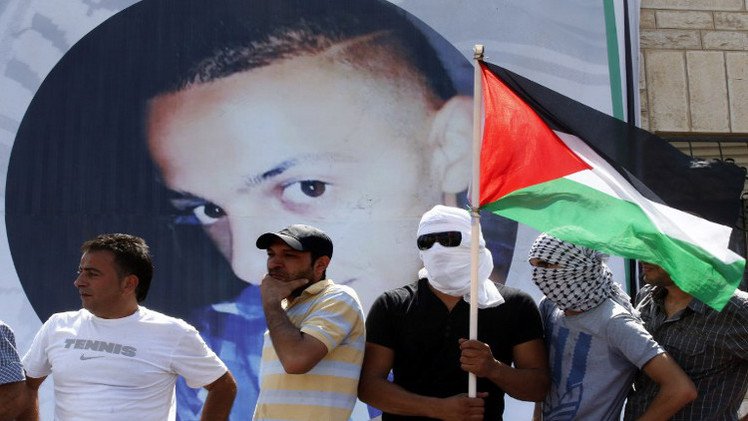 3 مشتبه بهم اعترفوا بقتل وحرق الطفل الفلسطيني محمد أبو خضير