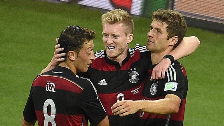 300 ألف يورو لكل لاعب ألماني في حال الفوز بمونديال البرازيل