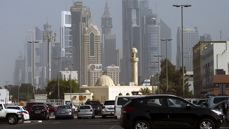 قطر تؤكد توقيف اثنين من مواطنيها في الإمارات