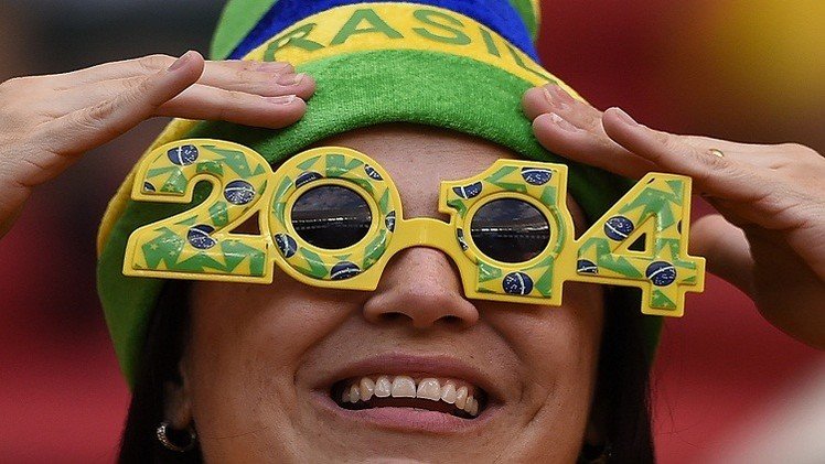 التشكيلة الرسمية لمباراة البرازيل وهولندا